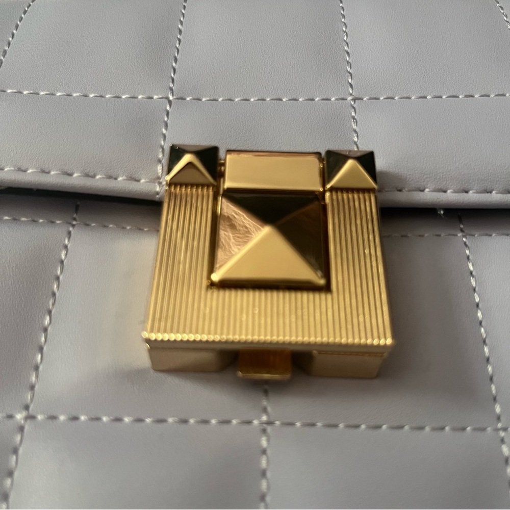 Aldo Lavender Quilted Crossbody Satchel with Gold Hardware - Picture 10 of 13